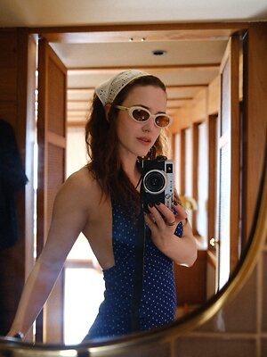 Rachel Brosnahan leaked photos