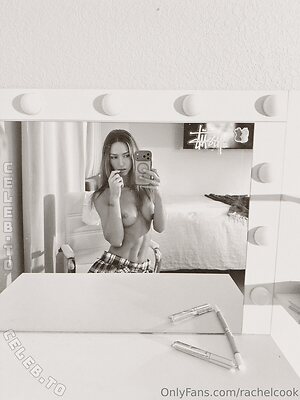 Rachel Cook Nude Leaked Photo #1783
