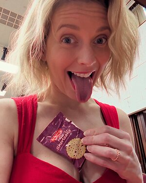 Rachel Riley leaked photo #119