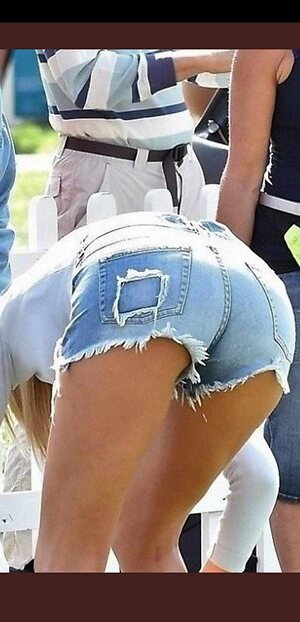 Rachel Riley leaked photo #124
