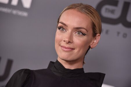 Rachel Skarsten leaked photo #38