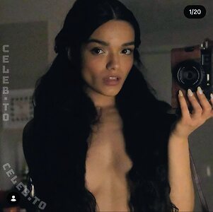 Rachel Zegler photo