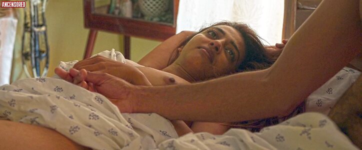Radhika Apte leaked photo #17