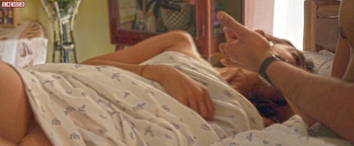 Radhika Apte leaked photo #28