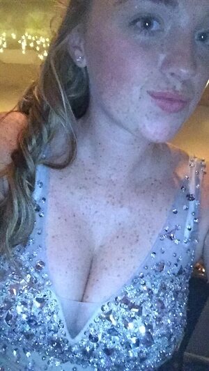 Raelyne leaked photo #11