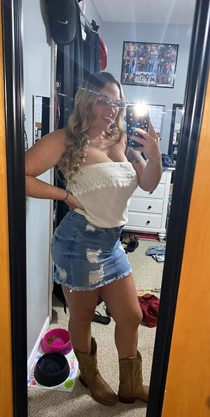 Raelyne leaked photo #29