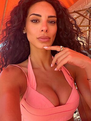 Raffaella Modugno leaked photo #24