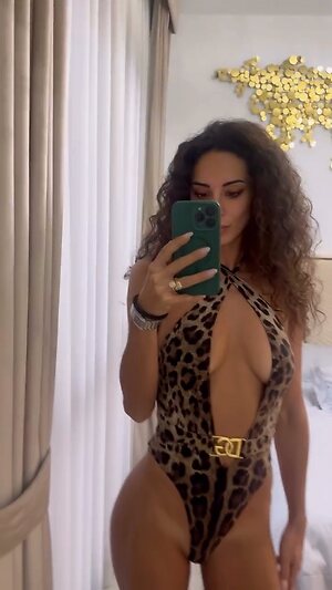 Raffaella Modugno leaked photo #66