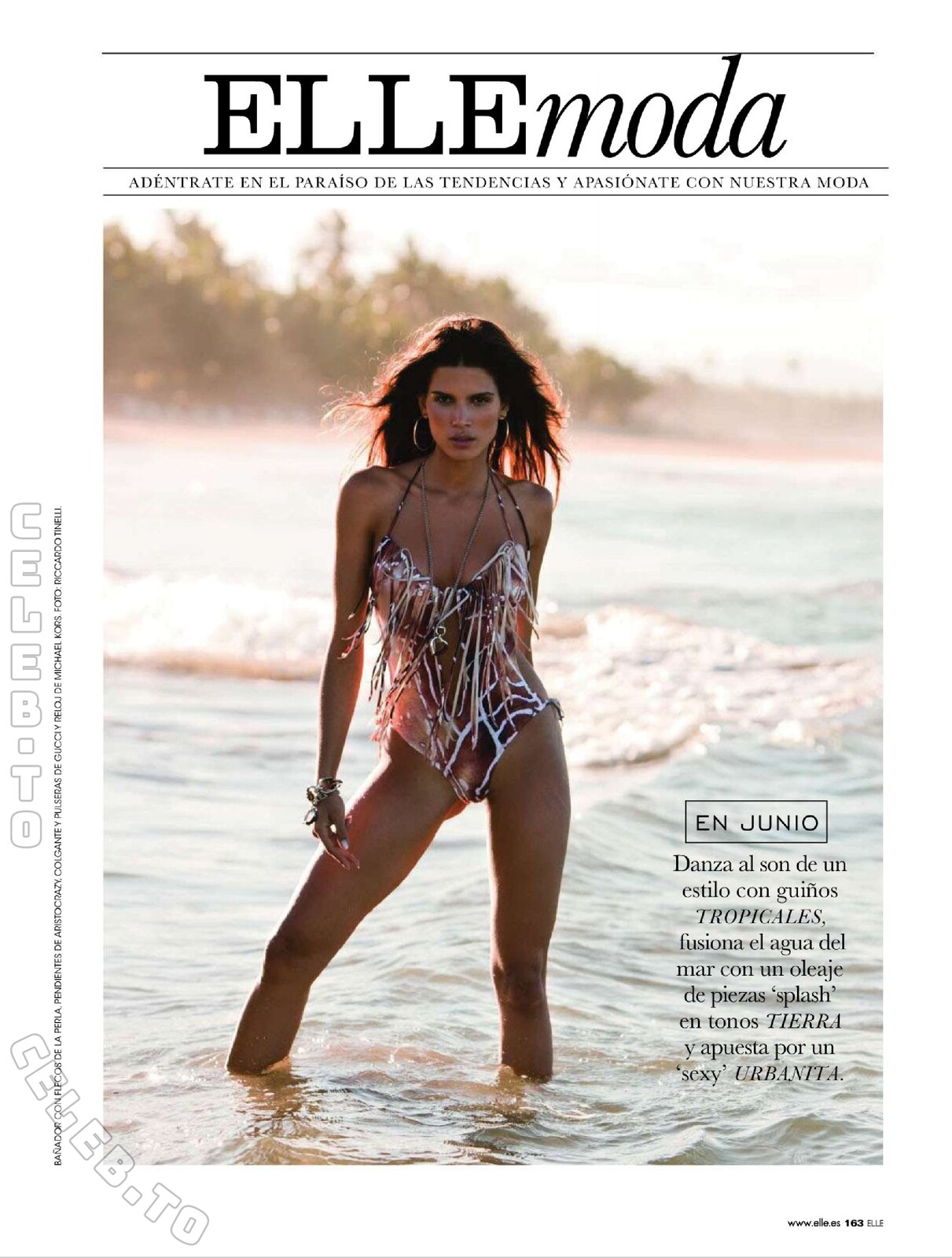 Raica Oliveira photo