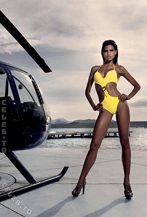 Raica Oliveira Nude Leaked Photo #223