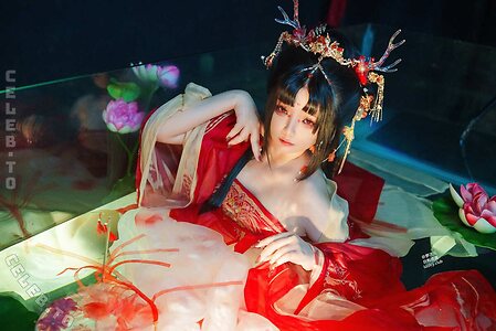 Raku_66 leaked photo #128