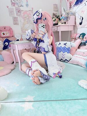 ran 3 leaked photo #6