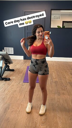 Randi Hipper leaked photo #7