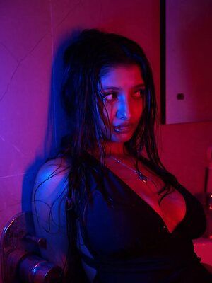 Rashi Singh leaked photo #31