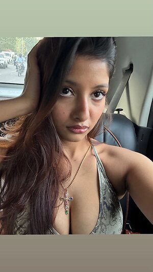Rashi Singh leaked photo #61