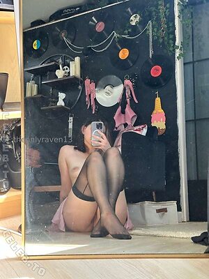 Raven Adams Nude Leaked Photo #20
