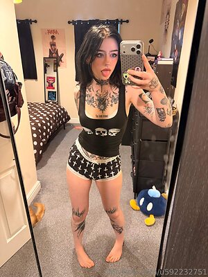 Raven leaked photo #15