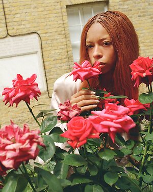 Ravyn Lenae leaked photo #44