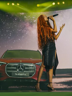 Ravyn Lenae leaked photo #54