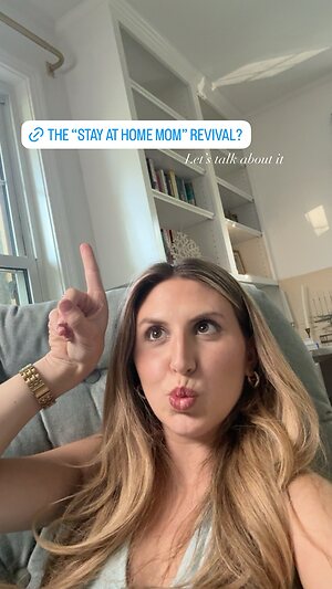Reagan Conrad leaked photo #4
