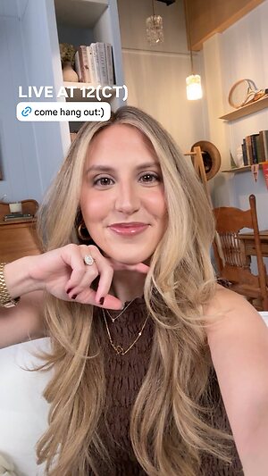 Reagan Conrad leaked photo #8