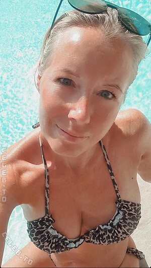 realangi0 leaked photo #81
