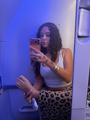 Realrissa leaked photo #19
