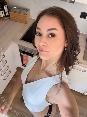 RealRoxanaHarris Nude Leaked Photo #42