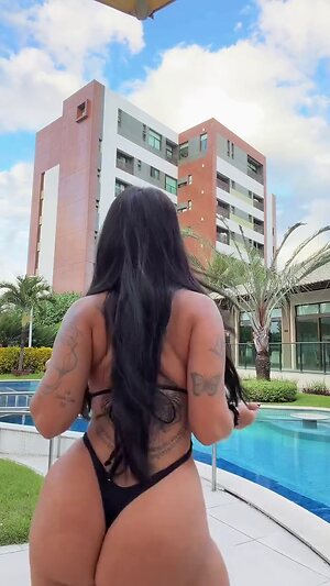 Rebeca Barreto leaked photo #14