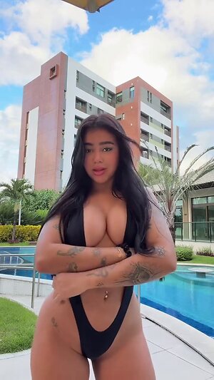 Rebeca Barreto leaked photo #17