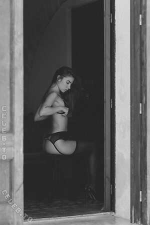 Rebecca Bagnol Nude Leaked Photo #17