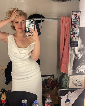 Rebecca Lucy Taylor leaked photo #45