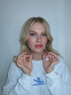 Rebecca Lucy Taylor