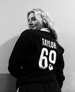 Rebecca Lucy Taylor leaked photo #65