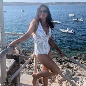 Rebecca Sarker leaked photo #26