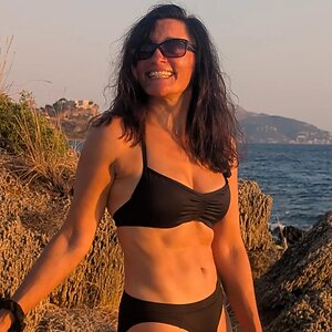Rebecca Sarker leaked photo #47