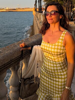 Rebecca Sarker leaked photo #53