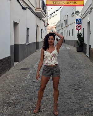 Rebecca Sarker leaked photo #75