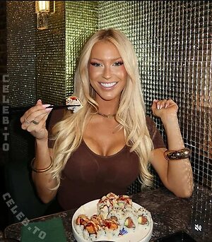 Rebecca Schmidt Nude Leaked Photo #11