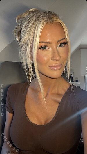 Rebecca Schmidt photo