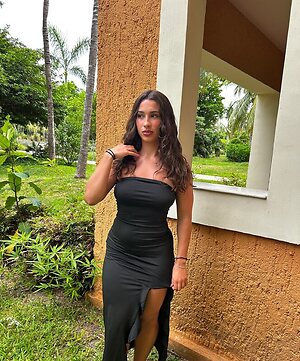 Rebecca leaked photo #4