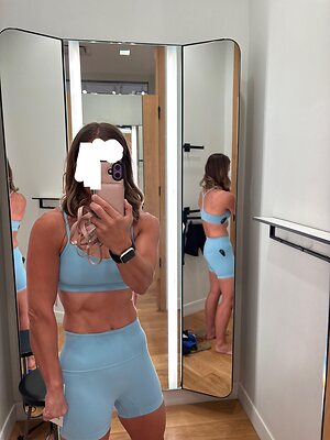 Reddit girls who has a secret NSFW account or deleted nudes leaked photo #29