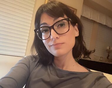 Reddit girls who has a secret NSFW account or deleted nudes