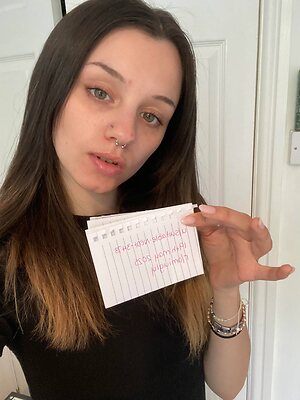 Reddit girls who has a secret NSFW account or deleted nudes