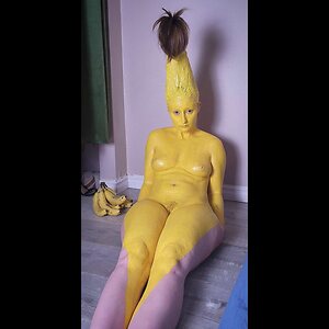 Reddit: u leaked photo #2