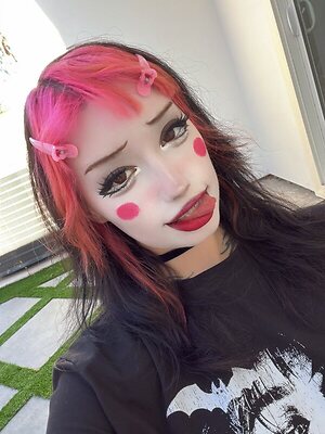 Redroomromance leaked photo #53