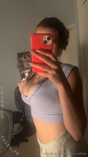 Reese Vuitton leaked photo #23
