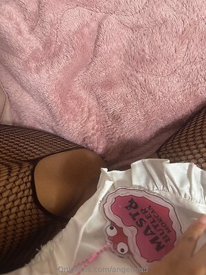 Reina Delic leaked photo #18