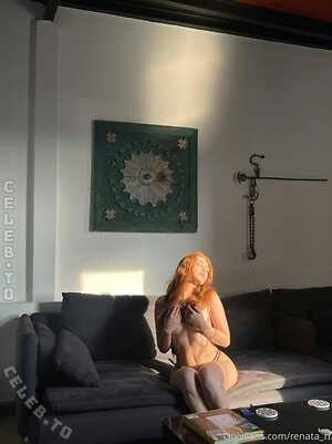Renata Ri photo