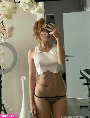 Renata Ri photo